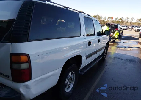2001 Chevrolet Suburban 1500 Ls z USA, uszkodzony, nr VIN 3GNEC16T61G252585